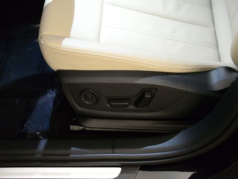 Certified 2025 Audi A3 2.0T Premium w/ Convenience Package image 24