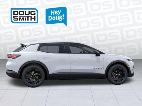 New 2026 Chevrolet Equinox EV LT FWD image 5