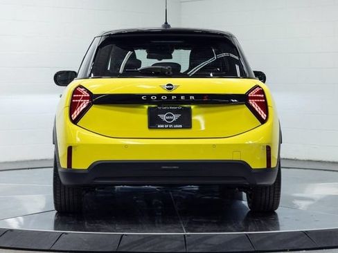 New 2026 MINI Cooper S FWD image 7