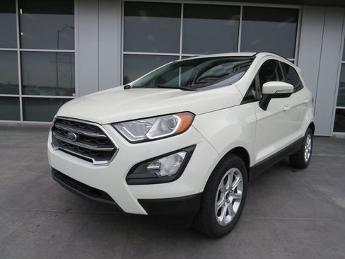 Used 2020 Ford EcoSport SE w/ SE Convenience Package image 3