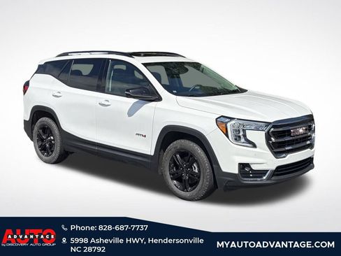 Used 2023 GMC Terrain AT4 w/ Infotainment Package II AWD/4WD image 1