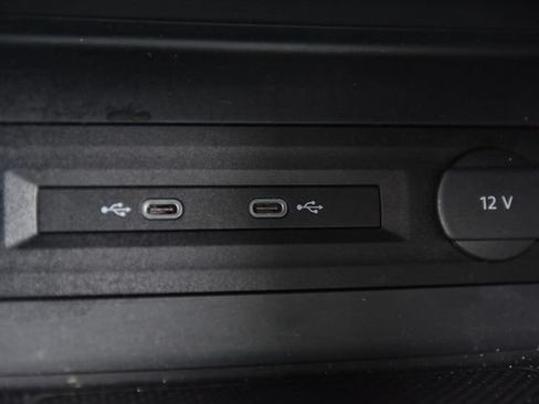 Used 2023 Volkswagen Atlas SE AWD/4WD image 16