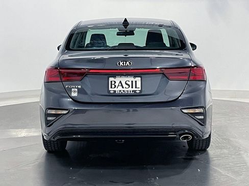 Used 2020 Kia Forte LXS FWD image 12