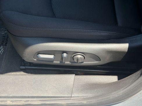 Used 2024 Chevrolet Malibu LT FWD image 15