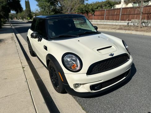 Used 2013 MINI Cooper S image 9