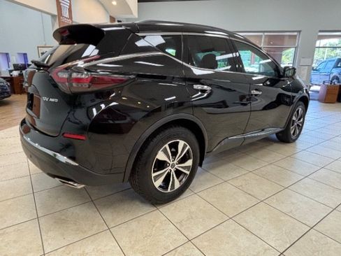 Used 2023 Nissan Murano SV AWD/4WD image 6