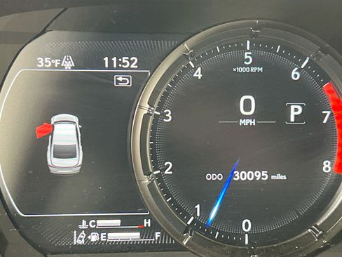 Used 2023 Lexus IS 350 F Sport image 12