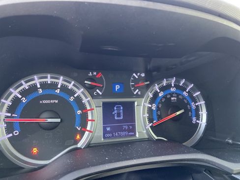 Used 2016 Toyota 4Runner SR5 Premium RWD image 22