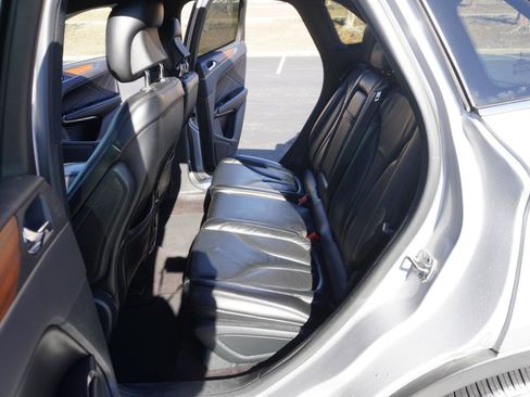 Used 2017 Lincoln MKC Select w/ Select Plus Package image 25