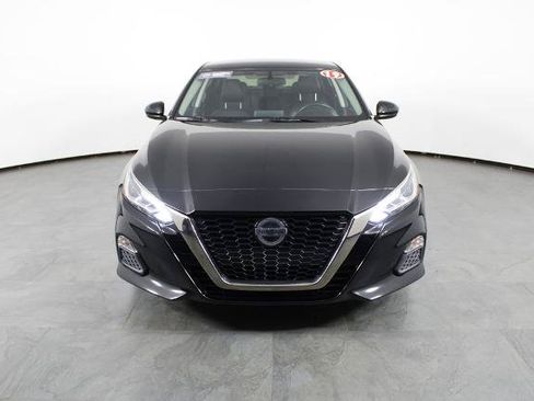 Certified 2019 Nissan Altima 2.5 SR FWD image 13