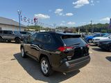 Used 2020 Toyota RAV4 LE image 4