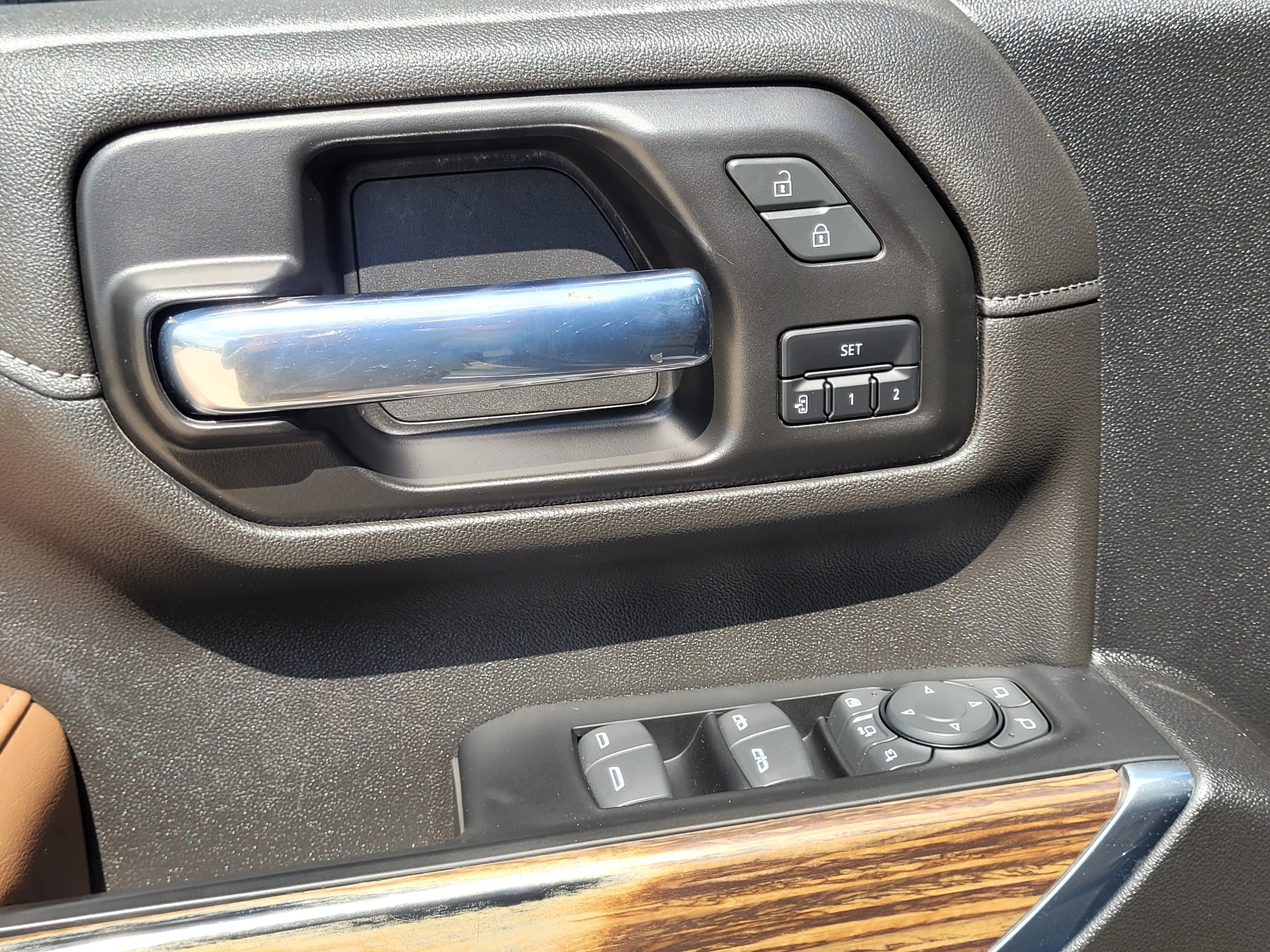 Used 2022 Chevrolet Silverado 2500 High Country w/ Z71 Off-Road Package AWD/4WD image 24