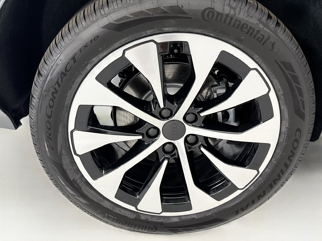 Used 2026 Audi Q3 quattro 2.0T AWD/4WD image 32