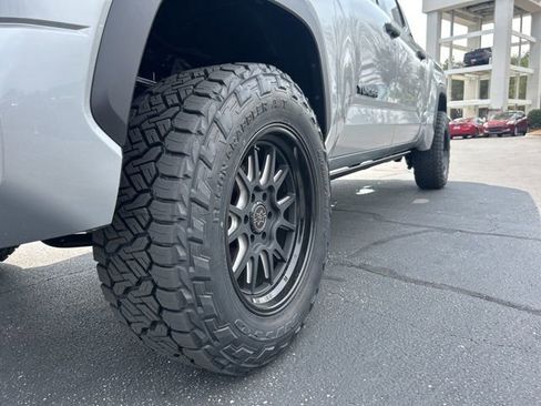 New 2025 Toyota Tundra SR5 AWD/4WD image 11