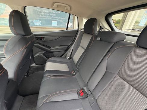 Used 2018 Subaru Crosstrek 2.0i Premium w/ Popular Package #2 AWD/4WD image 16
