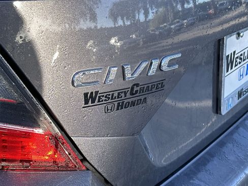 Used 2020 Honda Civic Sport image 11