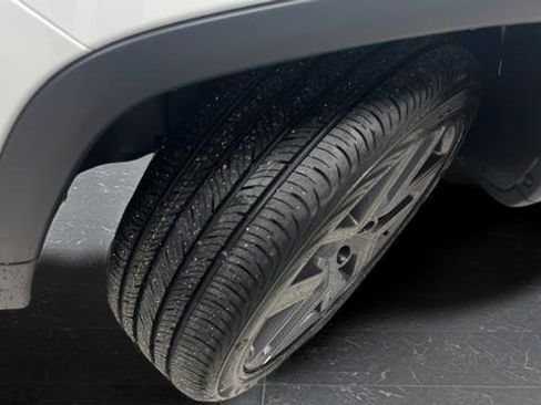 New 2026 Jeep Compass Limited image 39