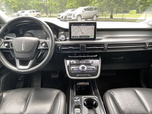 Used 2020 Lincoln Corsair AWD w/ Equipment Group 101A image 10