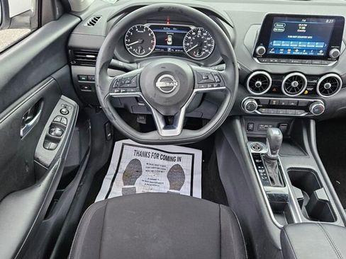 Used 2024 Nissan Sentra SV image 8