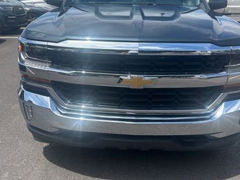 Used 2017 Chevrolet Silverado 1500 LT w/ All Star Edition AWD/4WD image 2