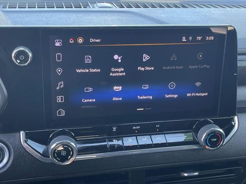 Used 2024 Chevrolet Colorado W/T image 8