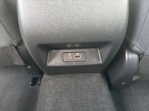 Used 2025 Nissan Altima 2.5 SV FWD image 23
