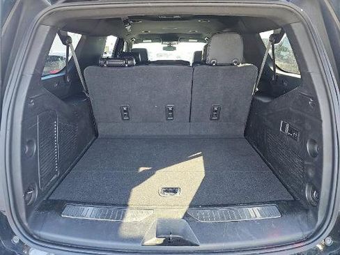 Used 2022 GMC Yukon XL Denali image 21