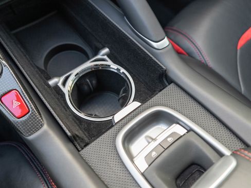 Used 2018 Ferrari GTC4Lusso T image 29