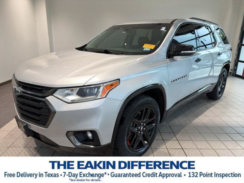 Used 2019 Chevrolet Traverse Premier w/ Redline Edition FWD image 1