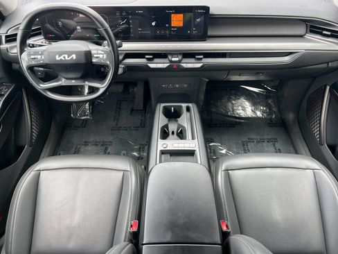 Certified 2024 Kia EV9 Light Long Range RWD image 12