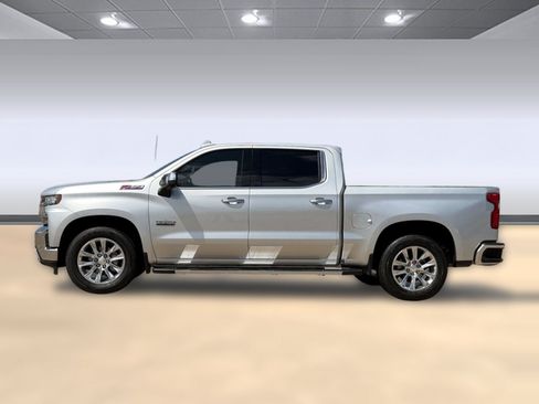 Used 2021 Chevrolet Silverado 1500 LTZ w/ Z71 Off-Road Package AWD/4WD image 2