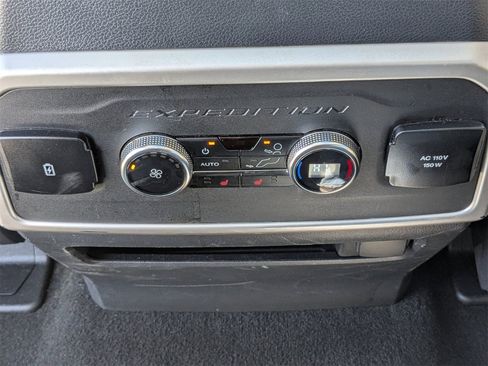 Used 2024 Ford Expedition Max Limited image 16