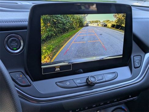 New 2025 Chevrolet Blazer LT image 17