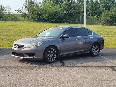 Used 2014 Honda Accord Sport image 4