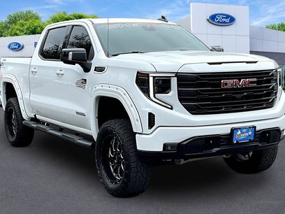 Used 2023 GMC Sierra 1500 Elevation w/ Preferred Package