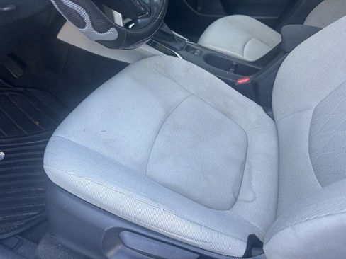 Certified 2023 Toyota Corolla Cross L image 3