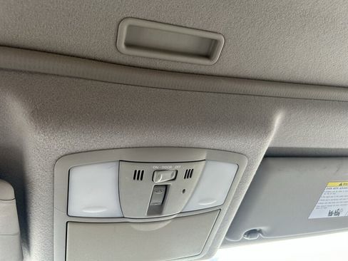 Used 2009 Nissan Rogue SL w/ Premium Pkg FWD image 20