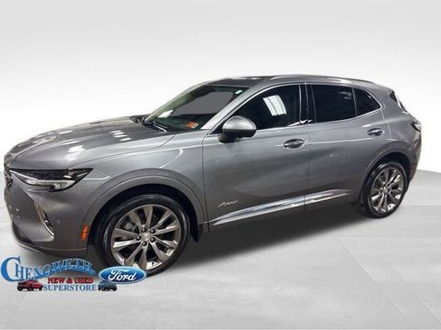 Used 2021 Buick Envision Avenir w/ Technology Package II image 3