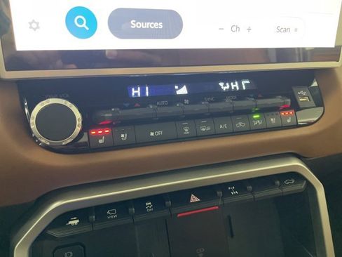 Used 2025 Toyota Tundra 1794 Edition image 14