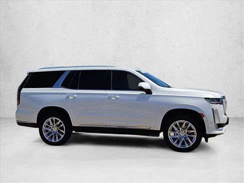Certified 2023 Cadillac Escalade Premium Luxury Platinum w/ LPO, Radiant Package AWD/4WD image 10