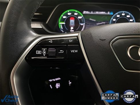 Used 2023 Audi e-tron Premium Plus w/ Premium Plus Package image 34