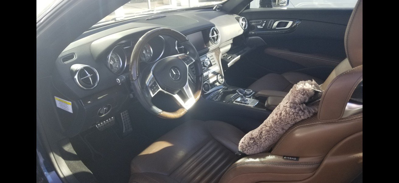 Used 2013 Mercedes-Benz SL 550 image 4