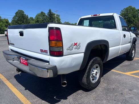 Used 2004 GMC Sierra 2500 W/T AWD/4WD image 6