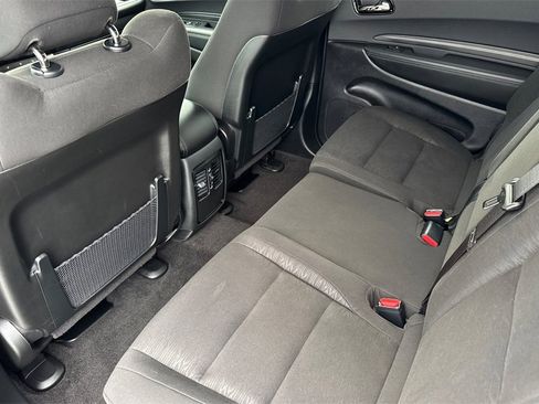 Used 2022 Dodge Durango GT w/ Blacktop Package image 11