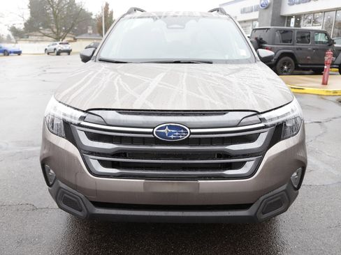 New 2025 Subaru Forester Limited image 10