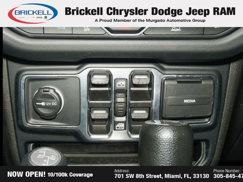 Used 2024 Jeep Wrangler Unlimited Sahara AWD/4WD image 24
