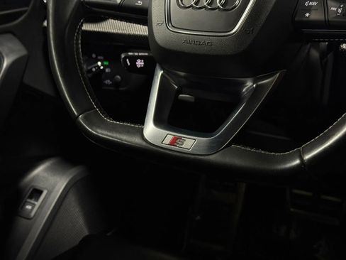 Used 2018 Audi SQ5 Premium Plus AWD/4WD image 23