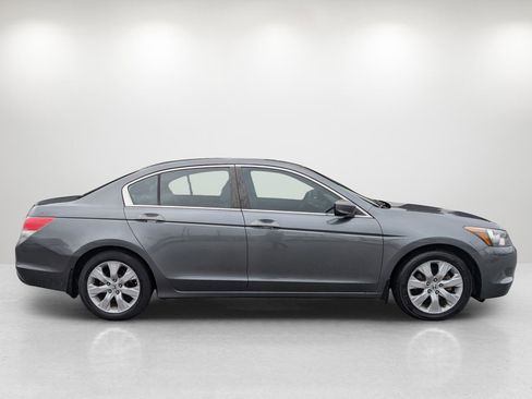 Used 2010 Honda Accord EX-L image 5