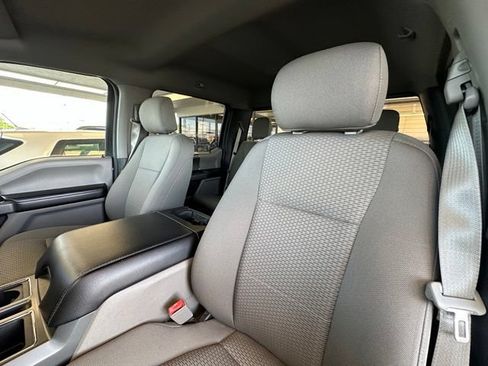 Used 2018 Ford F150 XLT w/ Equipment Group 302A Luxury AWD/4WD image 16