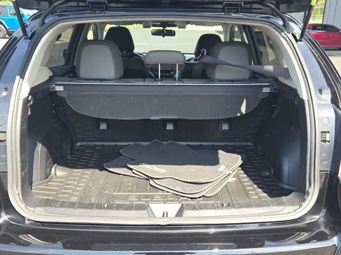 Used 2023 Subaru Crosstrek 2.5i Sport AWD/4WD image 16
